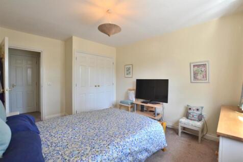 Bedroom One 2.JPG