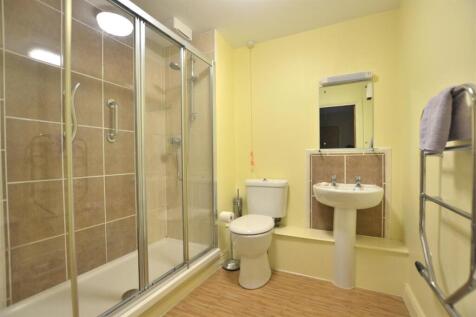 Shower Room.JPG
