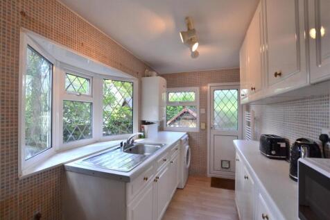 Kitchen.JPG