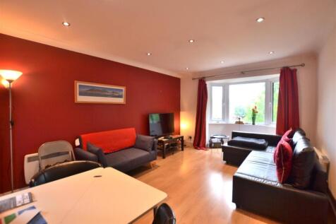 Living Room.JPG