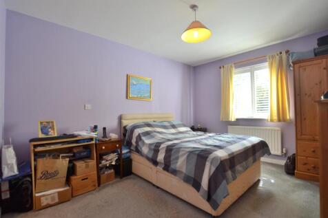 Bedroom one 2.JPG