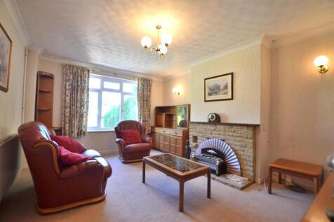 Livingroom.JPG