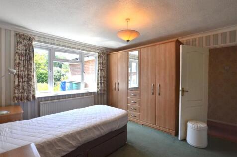 Bedroom one 2 .JPG