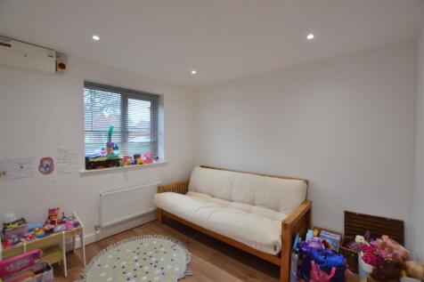 Bedroom 4/ Study