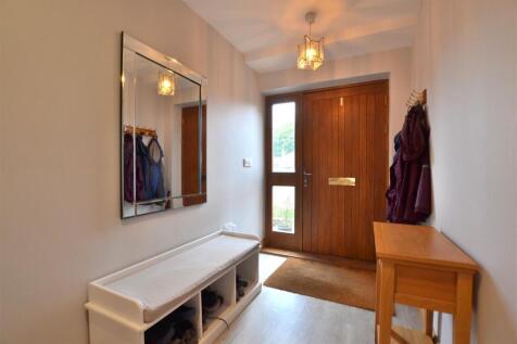 Entrance Hall.JPG