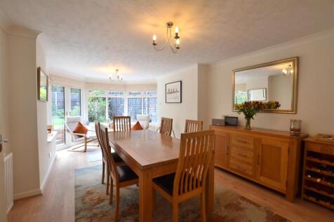 Dining Room 1.JPG