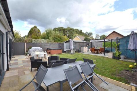 Garden 1.JPG