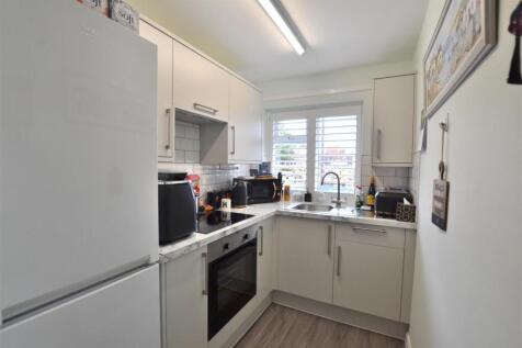 Kitchen.JPG