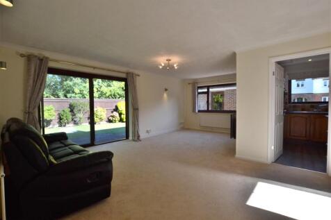 Sitting Room 2.JPG