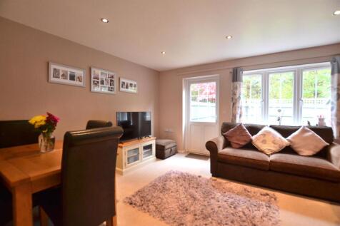 Living Room 1.JPG