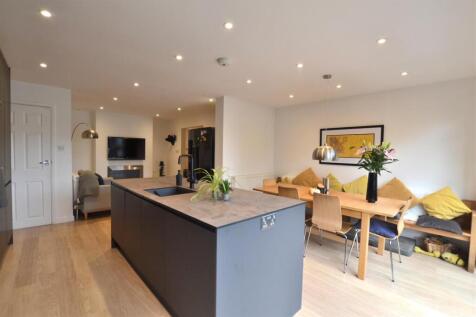 Kitchen, Dining 1.JPG