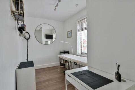 Beauty Room