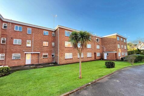 St Peters Court