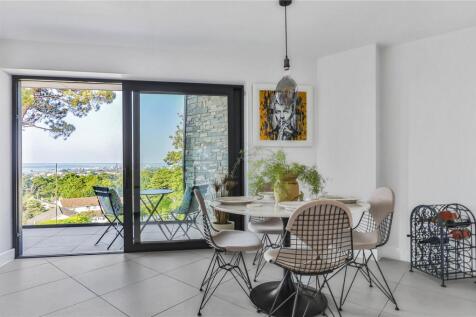 Dining/Views