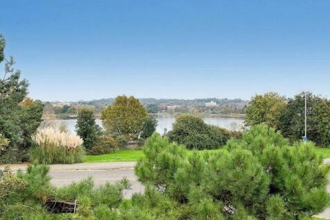 Poole Park View