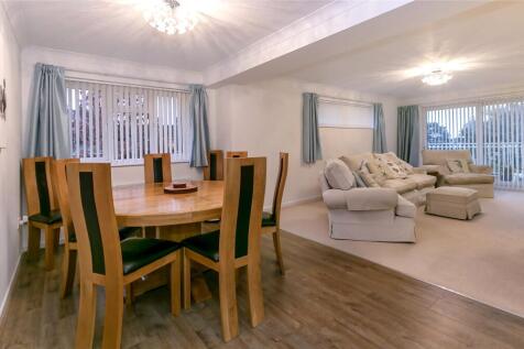 Dining Lounge