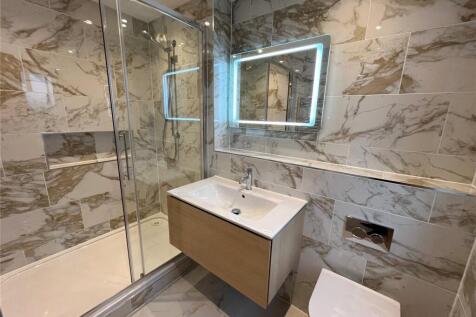Ensuite Two