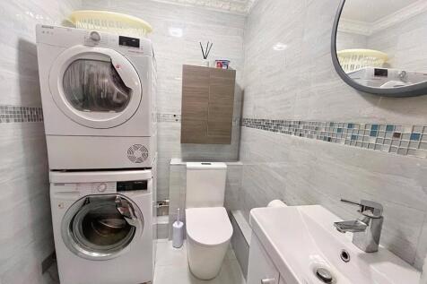 Cloakroom/Utility