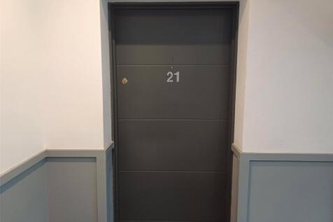 Flat Door