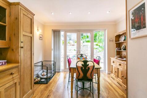 Breakfast Room