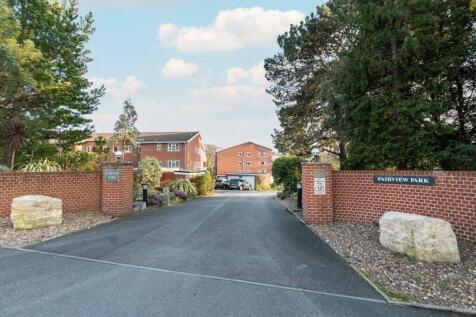 Fairview Park Entran