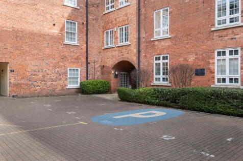 Property Image 12