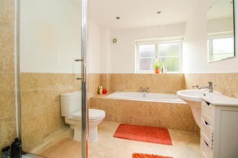 HOUSE BATHROOM