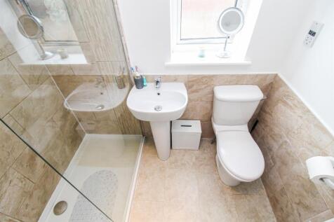 BATHROOM/W.C.