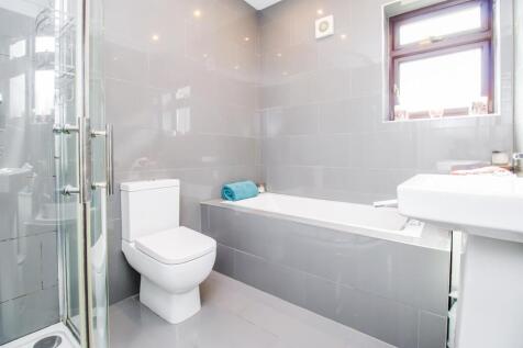 BATHROOM/W.C.