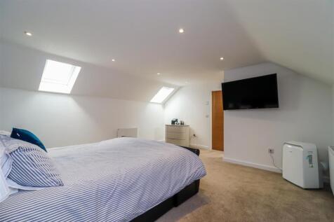 BEDROOM FIVE