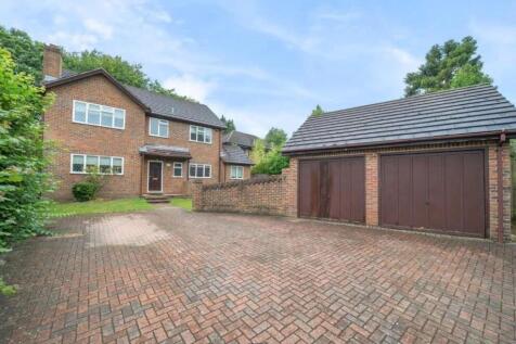 Front Zoopla.JPG