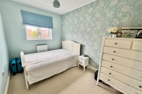 Bedroom 3.jpg