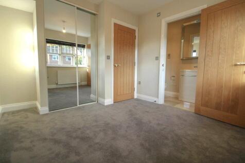 Bedroom &amp; Ensuite
