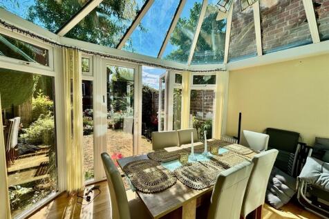 Conservatory3.jpg