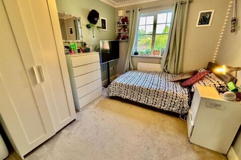 Bedroom 3.jpg