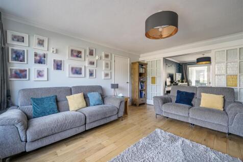 1346280-5-68b59bd6baaff.jpg