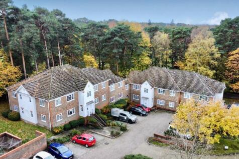 WhatsApp Image 2025-11-05 at 20.33.52_a6d75407.jpg