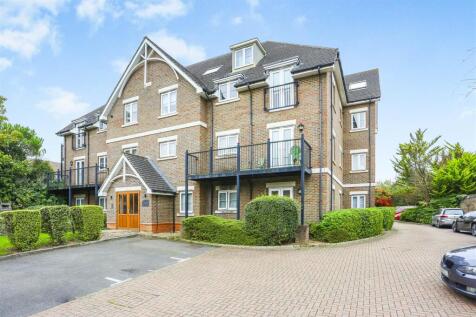 1551556522 - 3 VICTORIA COURT, SM3 - 1.jpg