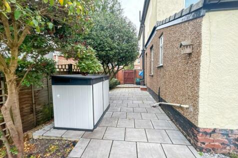 REAR GARDEN.