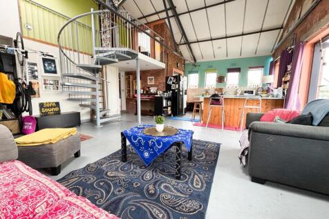 Open Plan kitchen and Living Area