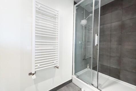 Ensuite Shower Room