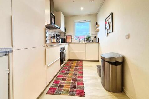 Open Plan Kitchen / Diner