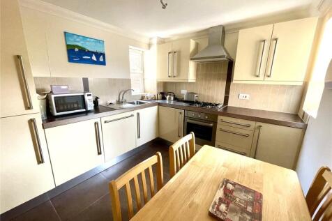 Kitchen/B&#39;fast Room