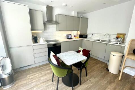 Fitted Kitchen