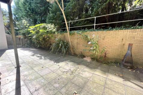 Rear Garden Patio