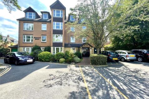 Front Aspect/Parking