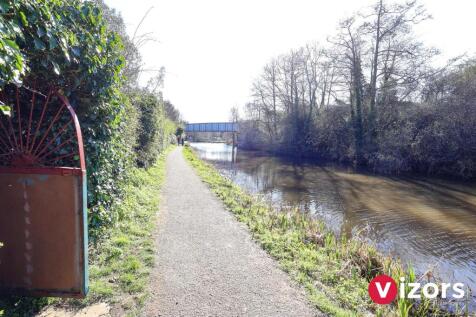 Gate onto Canal &amp; Towpath