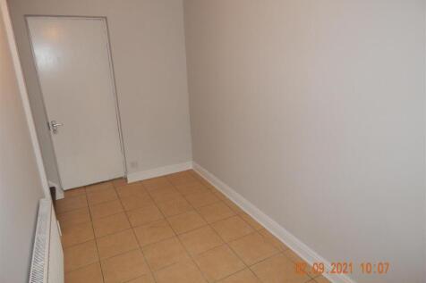 Entrance Hall leading to Garage