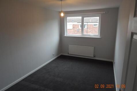 One Double Bedroom