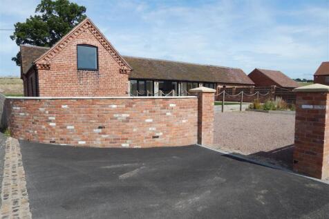 Detached Barn Conversion